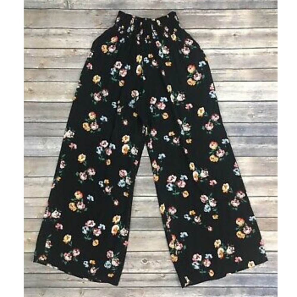 Abercrombie and Fitch flower pants